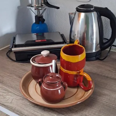 Niso Eleimonas * Apollonia