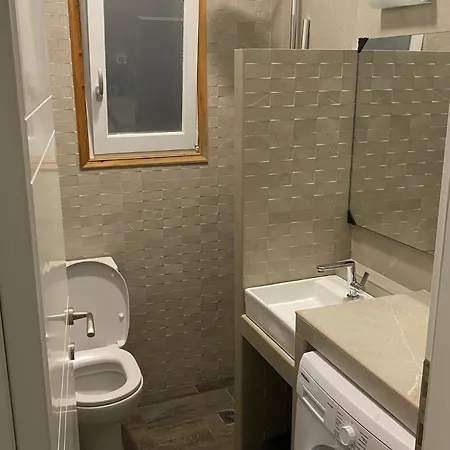 Niso Eleimonas Appartement