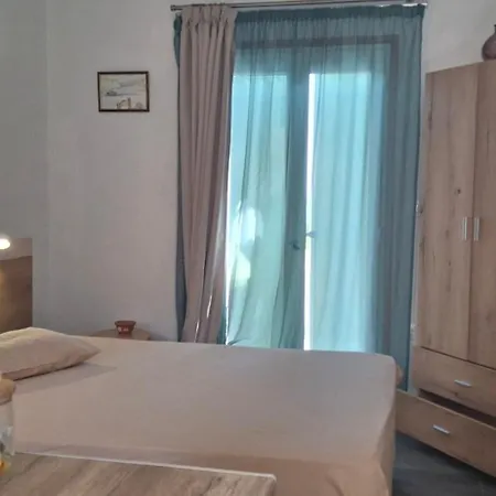 Niso Eleimonas * Apollonia