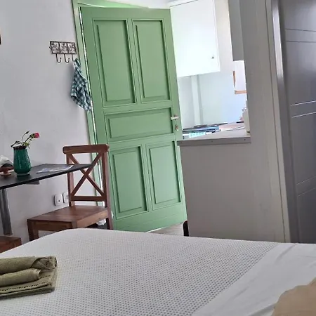 Niso Eleimonas * Apollonia